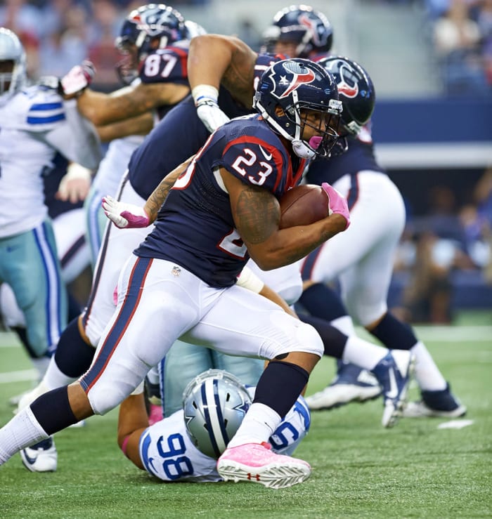 Arian-Foster-X158752_TK1_1510_0.jpg